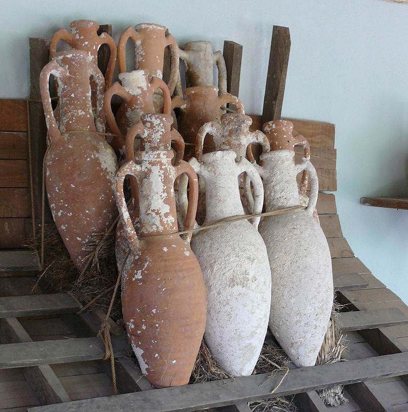 Amphorae stacking.jpg